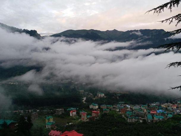 Hotel Seven Hills Manali מראה חיצוני תמונה