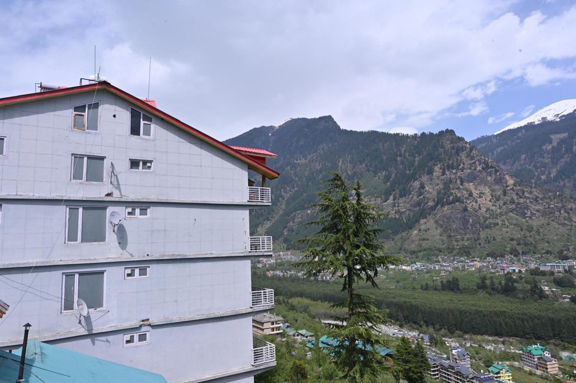 Hotel Seven Hills Manali מראה חיצוני תמונה