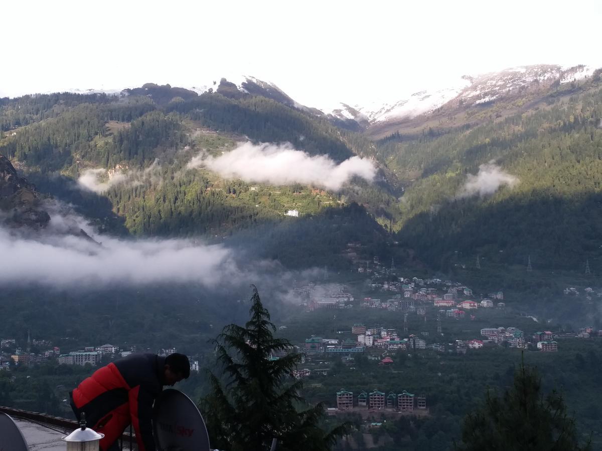 Hotel Seven Hills Manali מראה חיצוני תמונה