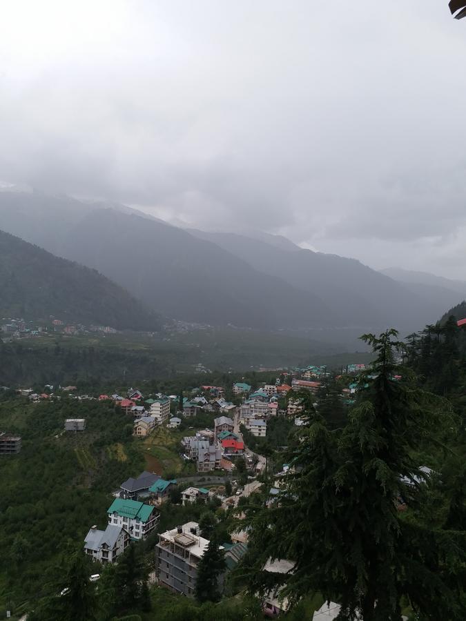 Hotel Seven Hills Manali מראה חיצוני תמונה