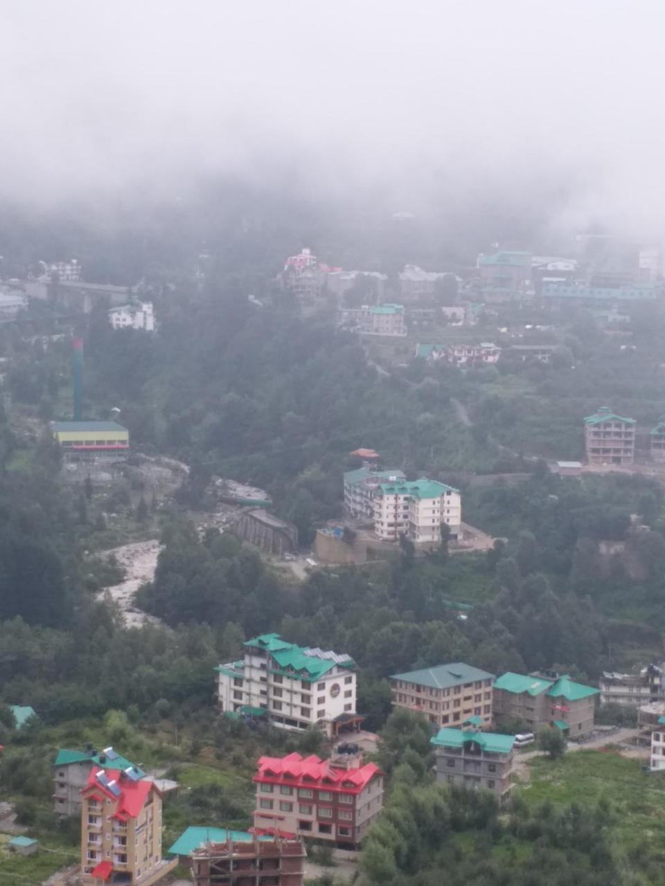 Hotel Seven Hills Manali מראה חיצוני תמונה