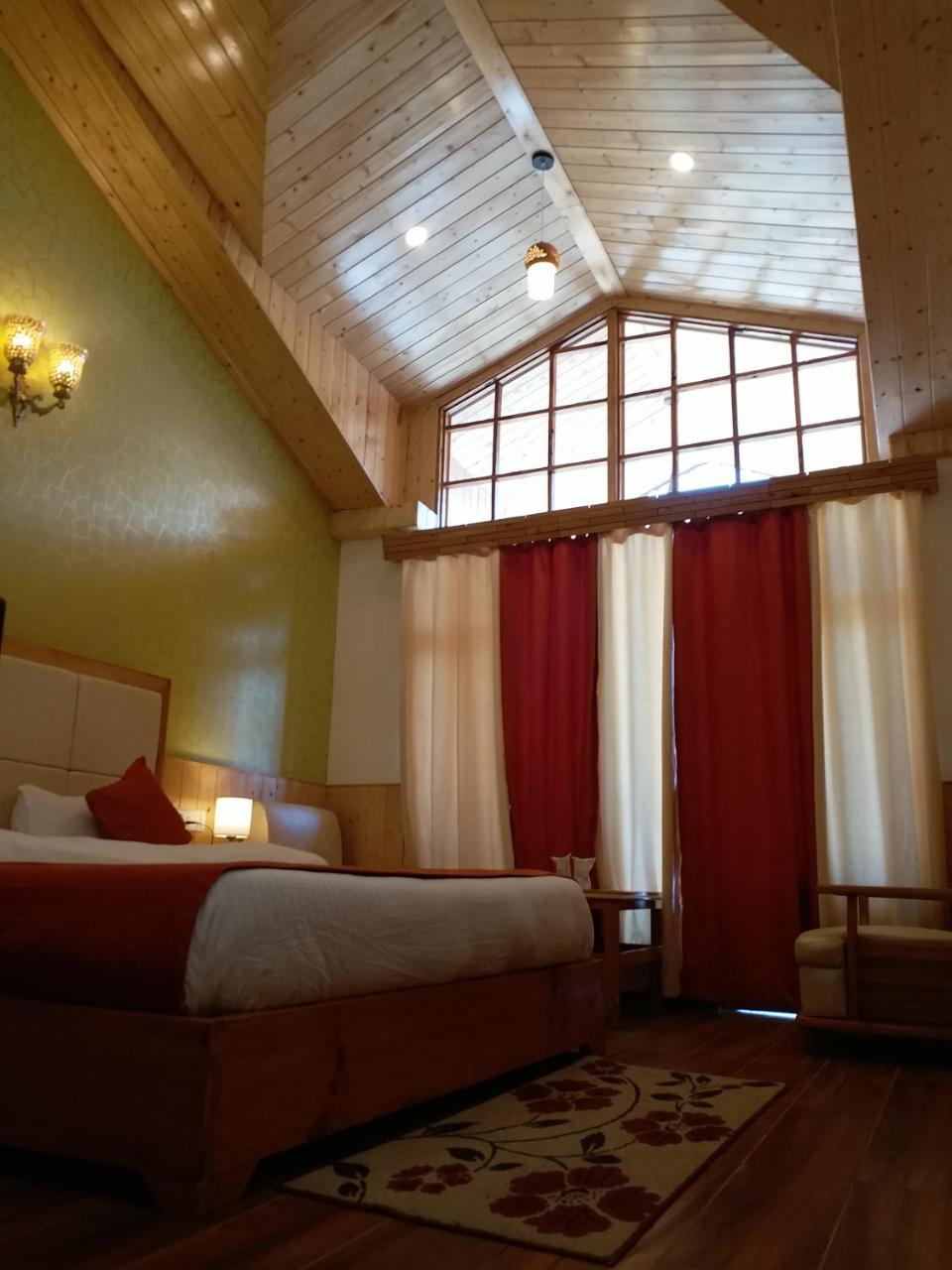 Hotel Seven Hills Manali מראה חיצוני תמונה